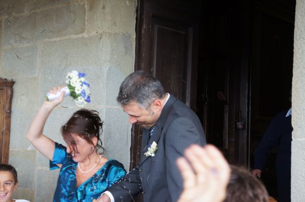 小さな村の結婚式_f0106597_5584074.jpg