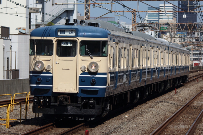 f0275726_2302230.jpg