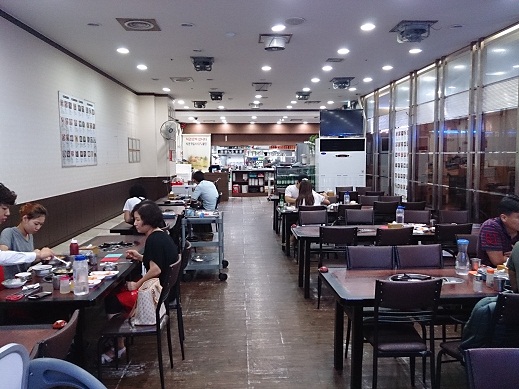 ソウル 老舗のコムタン 河東館(ハドングァン) _b0060363_2364821.jpg
