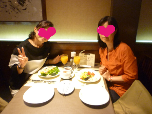 友とのランチ・・・青山にて_d0176374_14185777.png