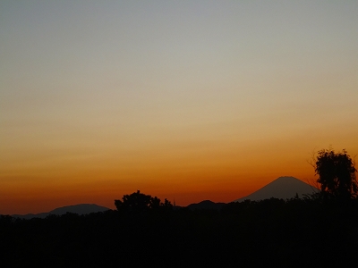 お彼岸の..富士山!_b0137932_8422444.jpg