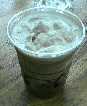 2005/02/23    コーヒージェリーフラペチーノ_c0100865_4245732.jpg