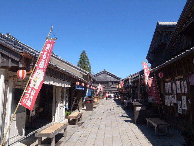 おかげ横丁 おはらい町通り 地元に その ミンミンゼミ