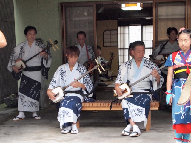 　おわら風の盆　】　『東新町の町内流し』_e0039703_1611136.jpg