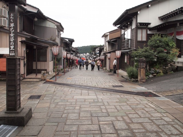 　おわら風の盆　】　『東新町の町内流し』_e0039703_1688100.jpg