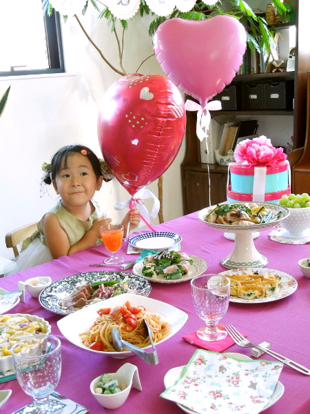娘5歳の誕生日に ママ キッズのおうちでパーティー 娘5歳の誕生日に ママ キッズのおうちでパーティー