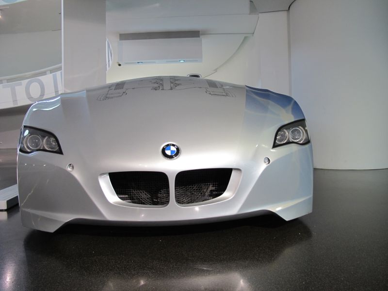 軽自動車とBMW_f0076731_1324865.jpg