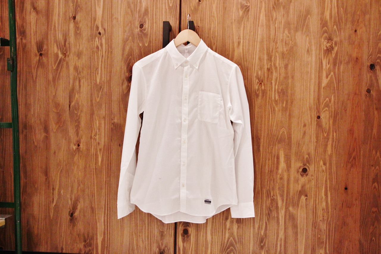 Basic Of Basic　”White Shirt\"_f0212574_3264118.jpg
