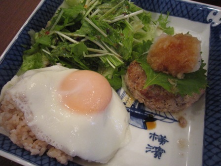 日本茶専門店「茶倉」で豆腐ハンバーグランチ＠横浜元町。_a0302478_792143.jpg