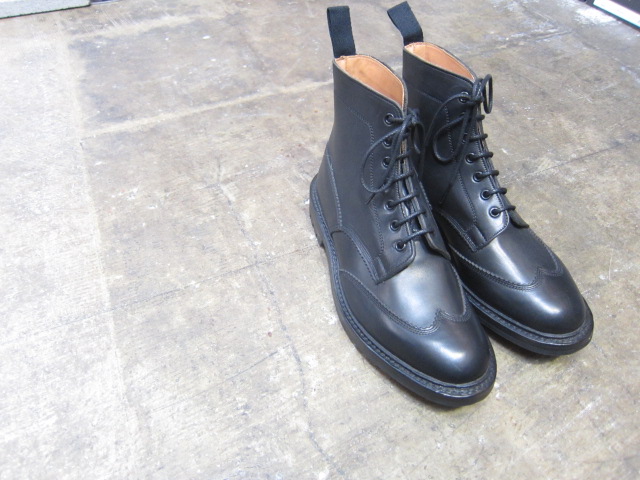 今秋の第1弾 ・・・ Tricker\'s TWO TONE Country BROGUE Hi (当店別注)!★!_d0152280_14395087.jpg