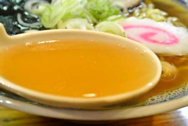 【「瓢箪」(山梨・甲斐) で 「キノコ」と〆の「ラーメン」!!】_a0005436_14301785.jpg