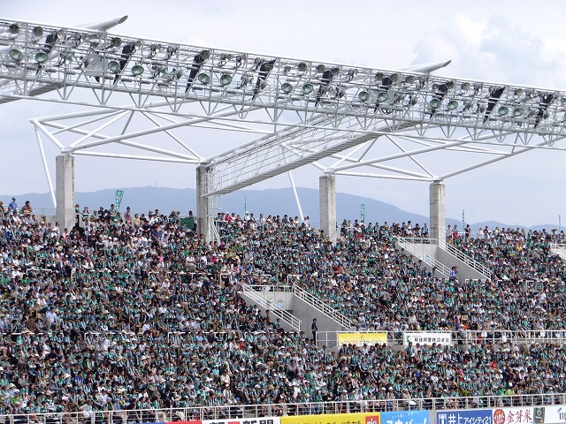 J2 松本山雅fcvsガンバ大阪を観戦 Po目指し 日本代表を擁する首位ガンバに挑む 中編 Photo Blog 人生の半ばを過ぎて