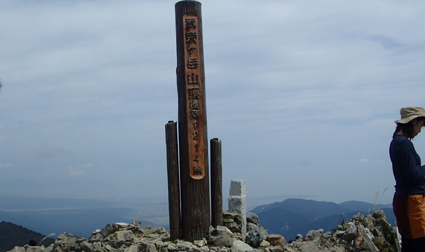 e0024081_8462521.jpg