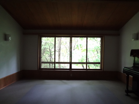 吉村順三│軽井沢 ハーモニーハウス_b0274159_09239.jpg