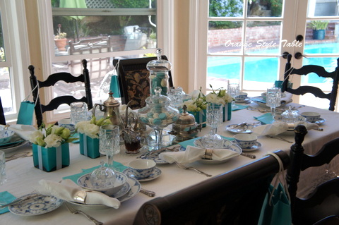 ティファニーで朝食を : Orange Style Table