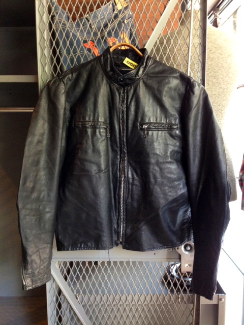 9月25日(水)大阪店ヴィンテージ入荷!⑤Leather&WoolJkt編!!スタッズ&ファラオ!!!(大阪アメ村店)_c0078587_1203698.jpg