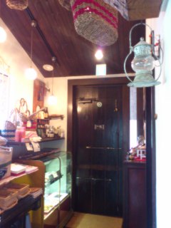 e0029132_0112190.jpg