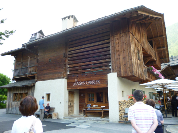 2013,07 フランス、イタリアツアー 23、「 La Maison Carrier」 Chamonix Mont Blanc (FR)_a0207973_19394598.jpg