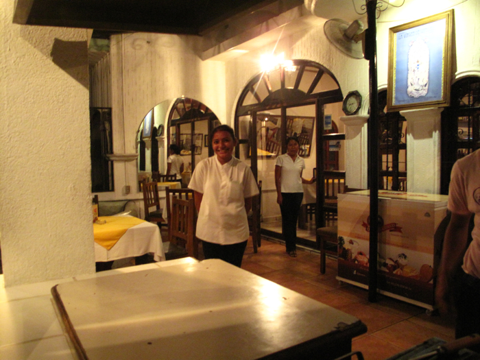 チャレンジディナーパート2 in Huatulco_f0170995_132021.jpg