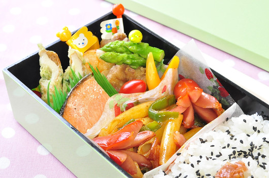 息子の社会見学弁当_b0171098_7545415.jpg