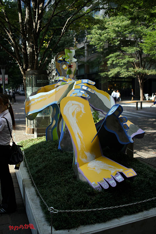 \"Sunbather\" MARUNOUCHI STREET GALLERY 06_b0134907_831176.jpg