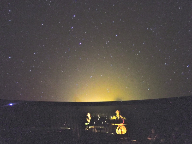 生田緑地プラネタリウムコンサート_e0030586_12433139.jpg