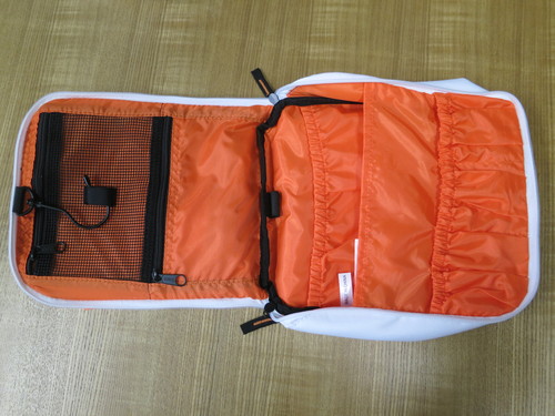 Doppler Toilet Bag_d0111435_1922867.jpg