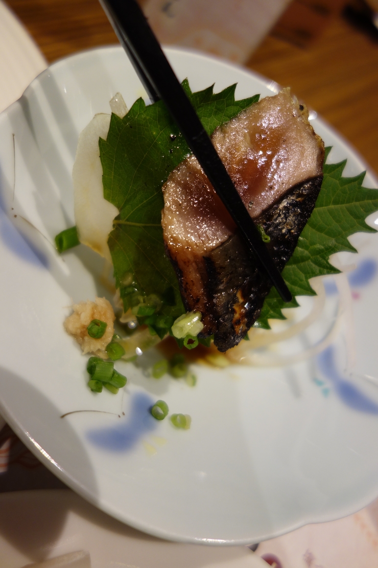 あけびの実 お茶の水/ブッフェ バイキング 自然食～三ノ輪からぶらぶら 健康風味その14_a0287336_22454450.jpg