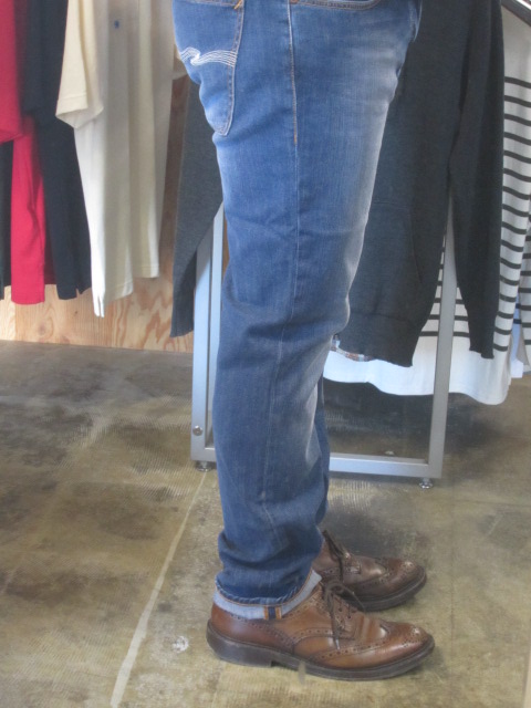 Nudie Jeans Grim Tim New 適度なblue の色落ちが Selectorボスの独り言 もしもし 0942 41 8617で細かに対応しますョ サイズ 在庫