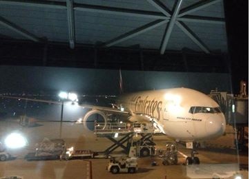 エミレーツ航空 0317便_e0241944_23465963.jpg