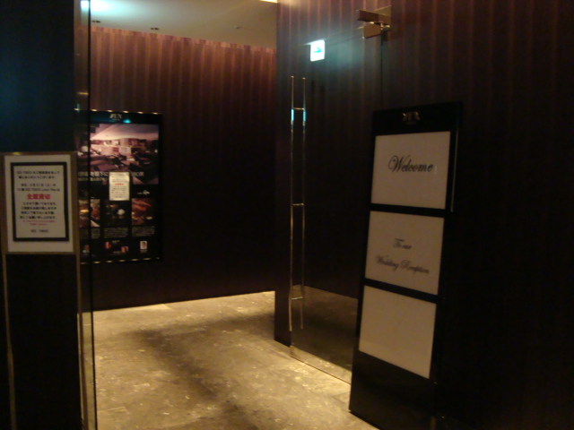 東京「XEX TOKYO」へ行く。_f0232060_1173421.jpg