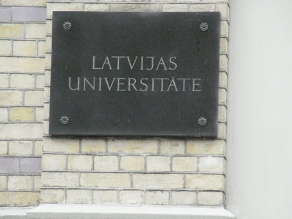 f0206939_0263083.jpg