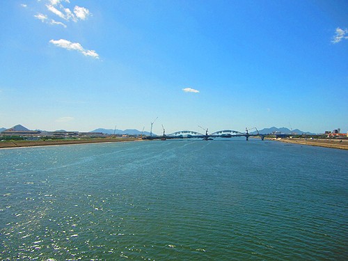 広島南道路ただいま工事中その3_e0005690_22265184.jpg