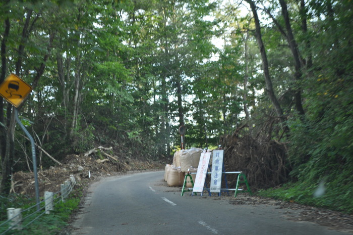 国見温泉への道_b0067012_116255.jpg