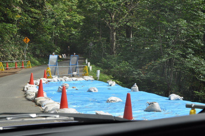 国見温泉への道_b0067012_1181031.jpg