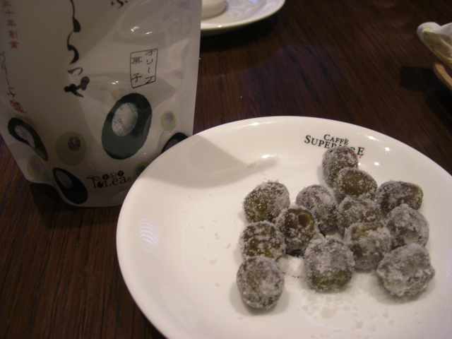 オリーブのグラッセ with 砂糖?_f0226713_16495288.jpg