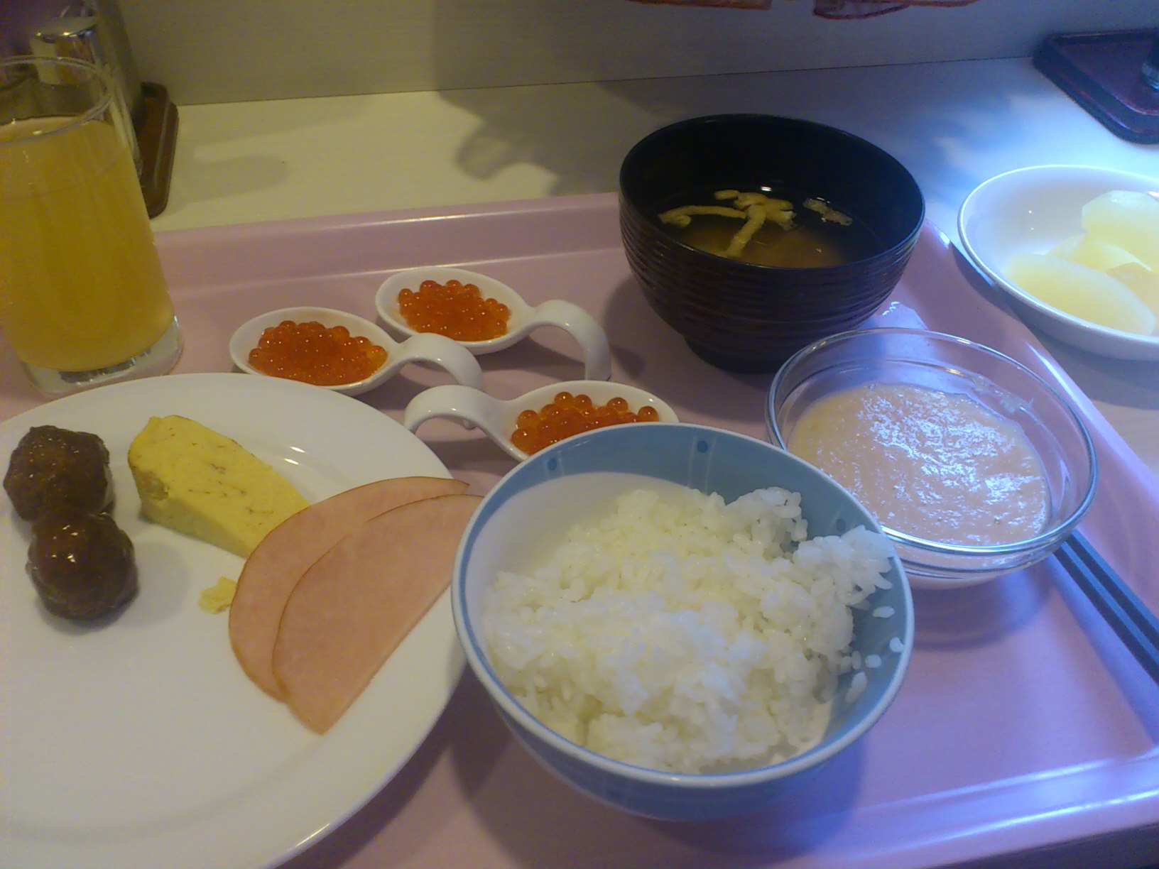 ホテルの朝食_e0124021_75951100.jpg