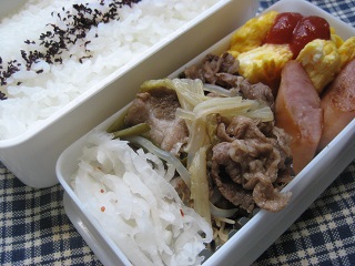 すき煮弁当_e0175021_17302121.jpg