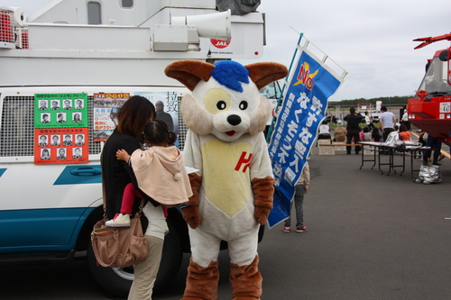 ご当地ゆるきゃら大集合 9月30日_f0113639_19571419.jpg