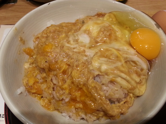 9/29 うちのたまご羽田空港店 たまご丼大盛り+あおさ味噌汁 @ 羽田空港第1ターミナル_b0042308_2384026.jpg