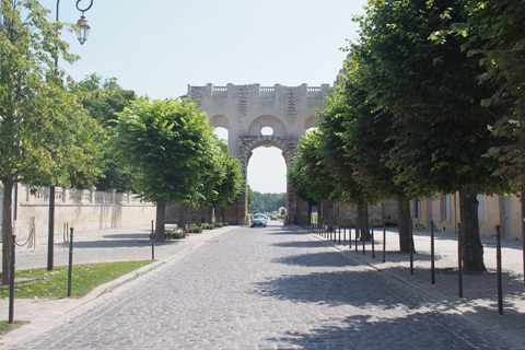 Chantillyのホテル「Auberge du jeu de Paume」のお部屋_d0063314_23413716.jpg