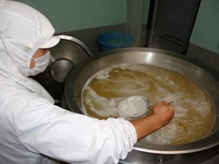 みさを大豆入のり佃煮の製造_e0184224_15284765.jpg