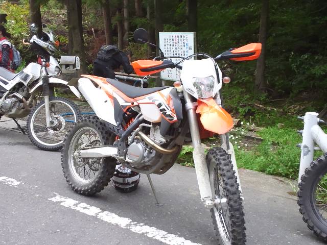 f0041031_1203726.jpg