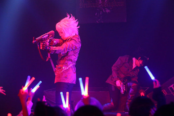 9/29 BK-Brilliant Kingdom anniversary LIVE レポ①_d0155379_014316.jpg