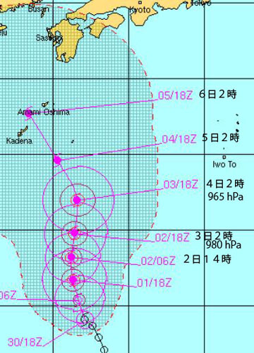 台風２３号、沖縄・奄美間を北上予定。_e0028387_10131888.jpg