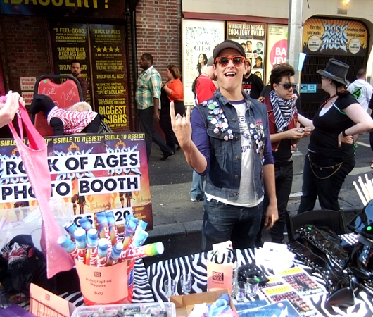 ブロードウェイ・フリーマーケット　Broadway Flea Market 2013_b0007805_230841.jpg