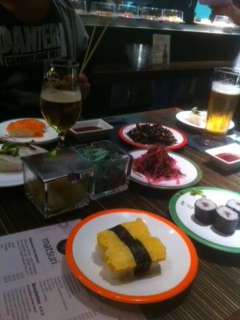 WORLD TOUR OR DIE!!! \"Weeeeeeeeee are in Europe!!!\"日記5_b0209830_2323342.jpg