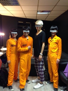 WORLD TOUR OR DIE!!! \"Weeeeeeeeee are in Europe!!!\"日記5_b0209830_2335131.jpg