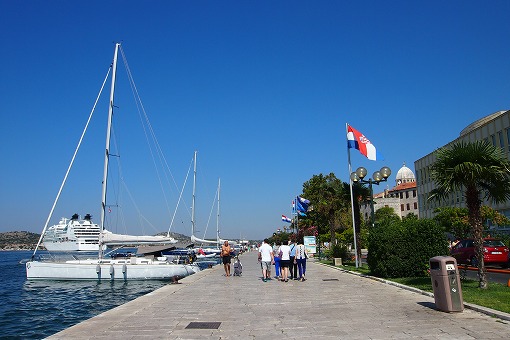 e0160595_14444568.jpg