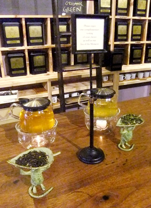 ユニークな創作茶いっぱいのNYのお茶屋さん、ハーニー＆サンズ（Harney & Sons）_b0007805_19513624.jpg